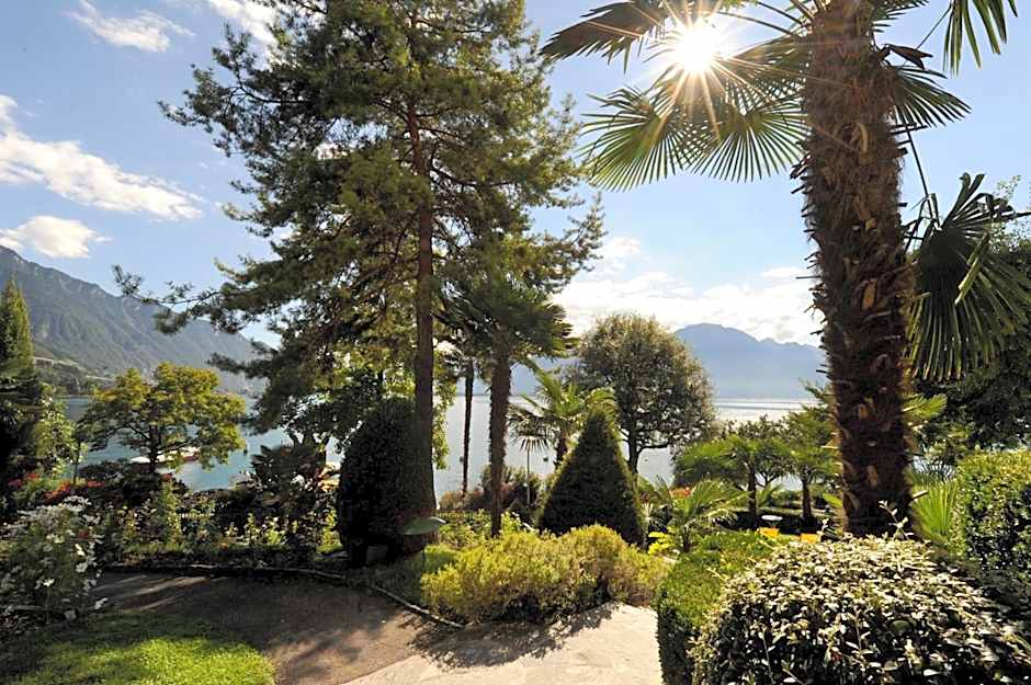 Golf Hotel René Capt