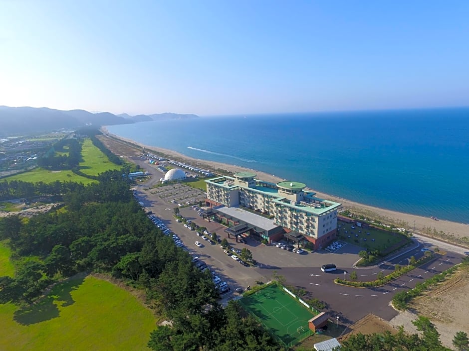 Photo 1 of 50 of SEASPOVILL RESORT