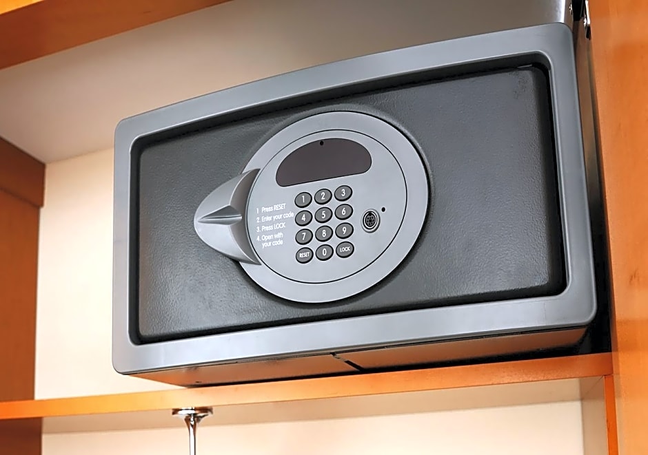 The Little Mermaid Guesthouse & Restaurant