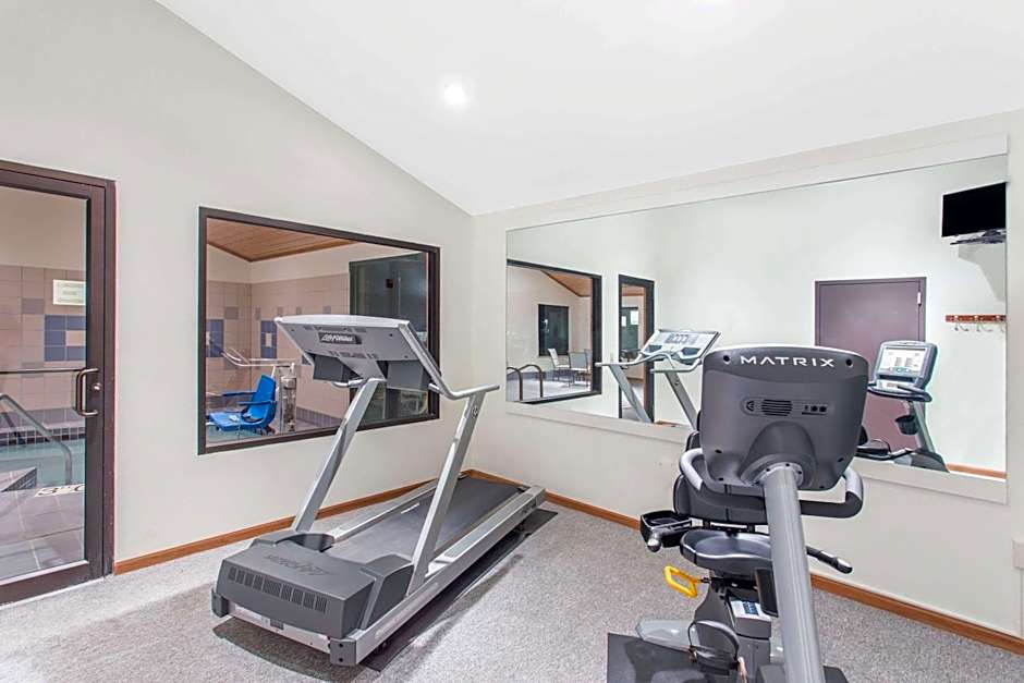 Super 8 by Wyndham Dodgeville