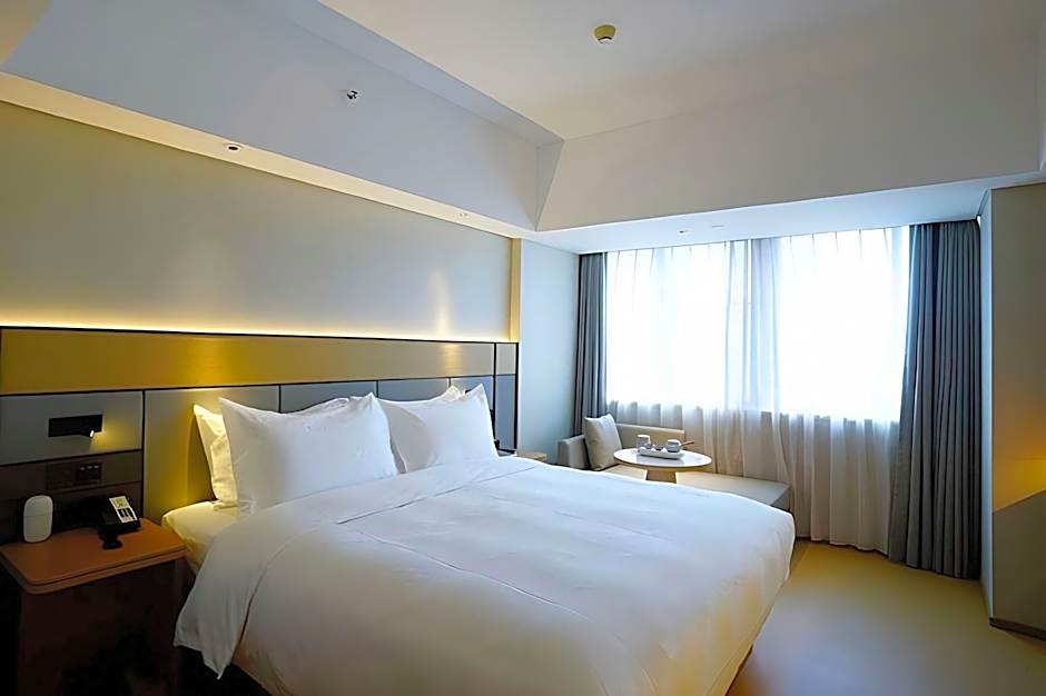 Ji Hotel Guangzhou Zhujiang New City
