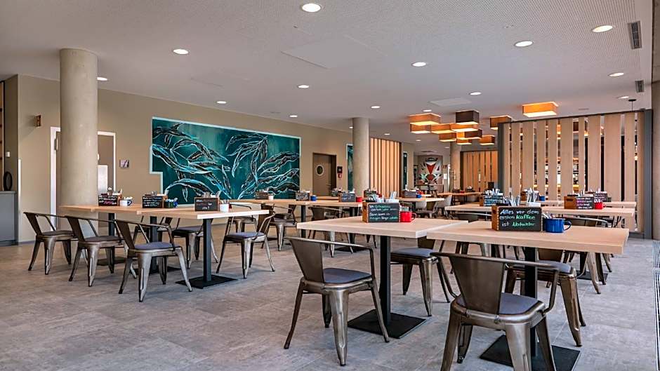 Holiday Inn - the niu, Timber Esslingen By IHG