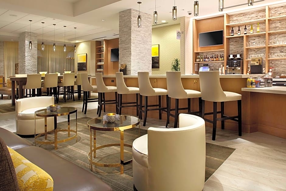 Hyatt Place Miami Airport East