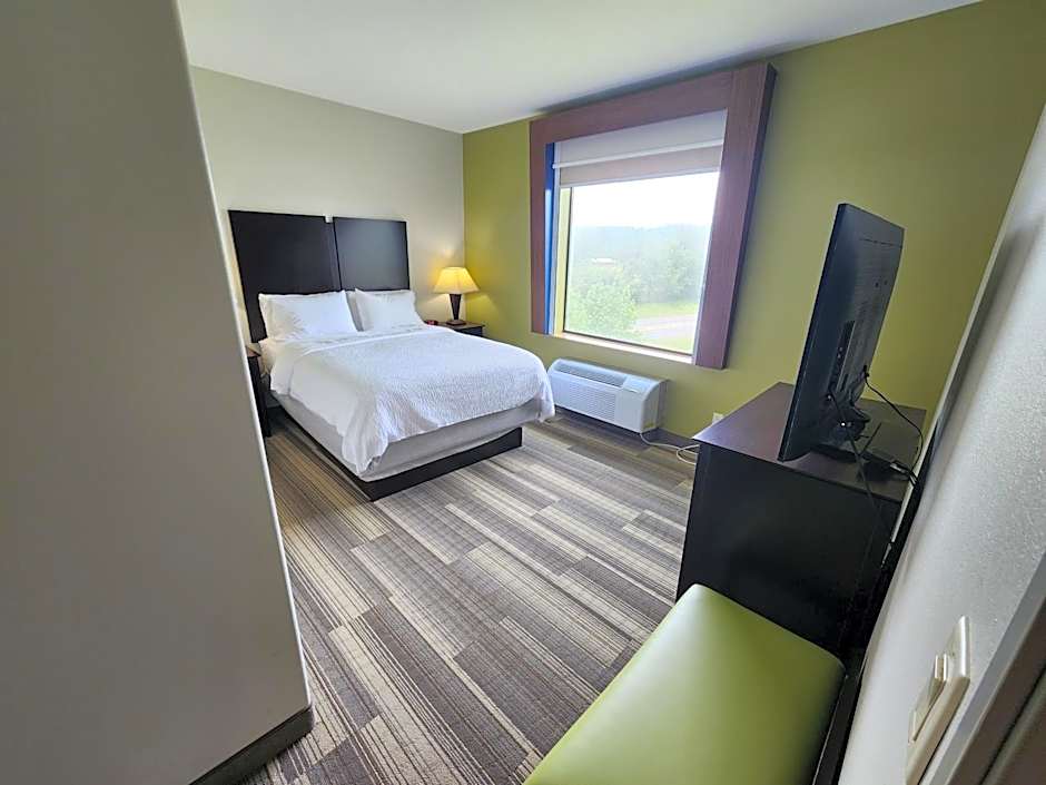 Holiday Inn Express and Suites Heber Springs By IHG