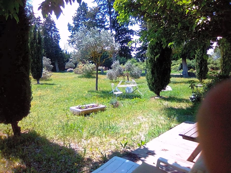 Le Domaine De Belle – L'Isle-sur-la-Sorgue
