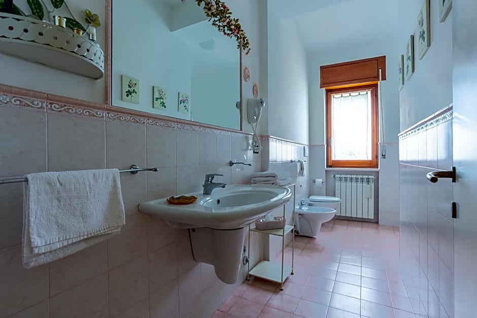 Villa Carol Appartamento e B&B