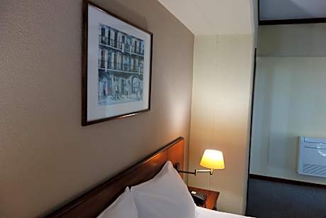 Suite (2 Adults)
