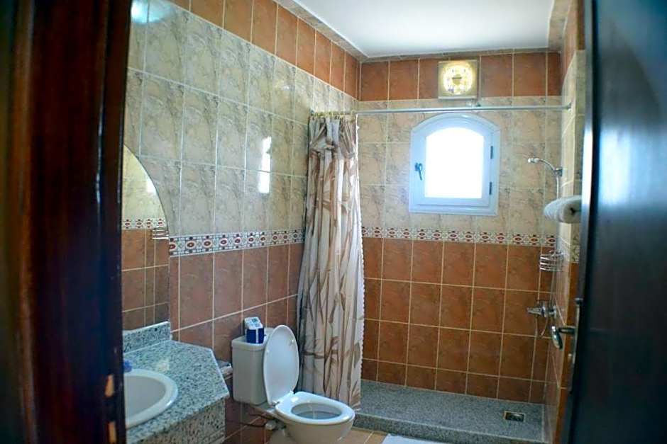 Nile Valley Hotel