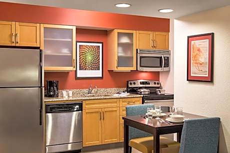 King Studio with Sofa Bed