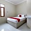 RedDoorz near Balekambang City Park