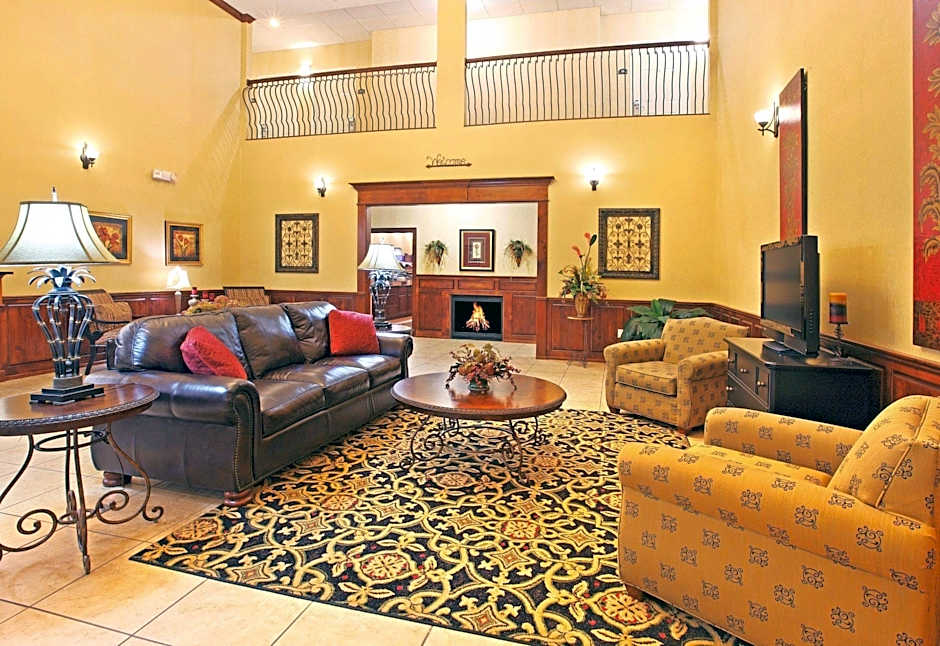 Holiday Inn Express Hotel & Suites Clarksville By IHG