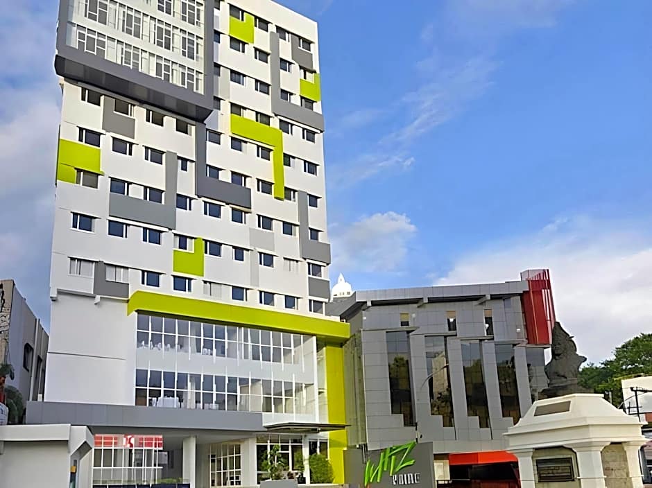 Whiz Prime Hotel Hasanuddin Makassar