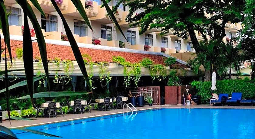 Golden Beach Hotel Pattaya