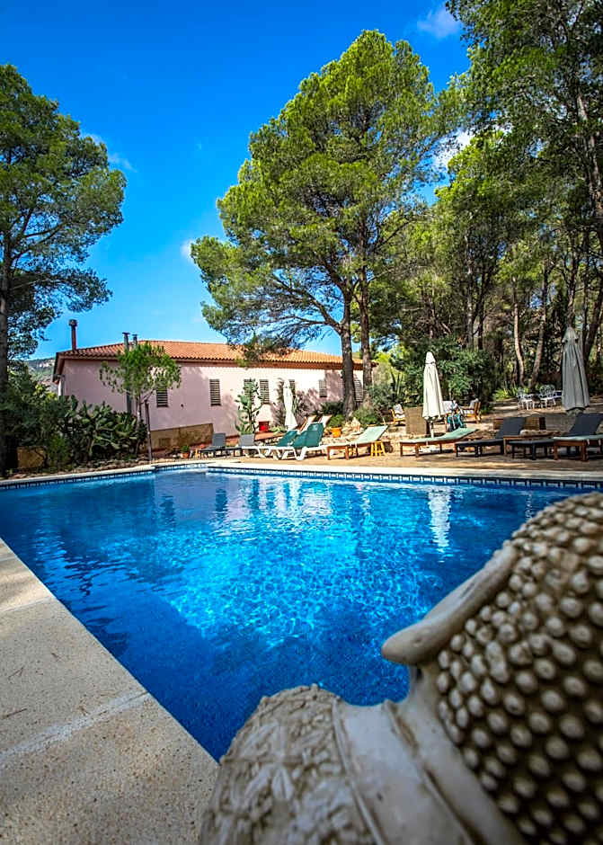 AldeaMia, Forest, mountain view, beach at 8 min