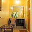 Palmgrove service villa