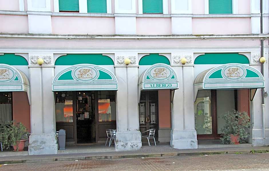 Albergo Ristorante Leon d'Oro