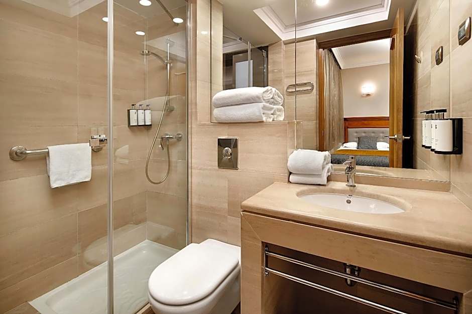 Apartaments-Hotel Hispanos 7 Suiza