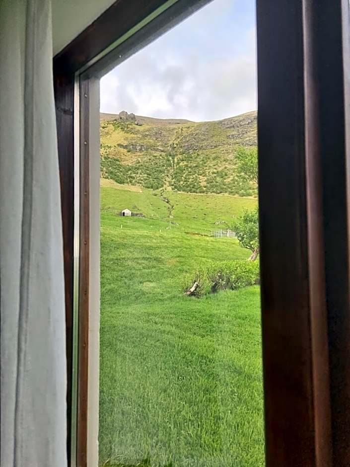 Litla-Hof Guesthouse
