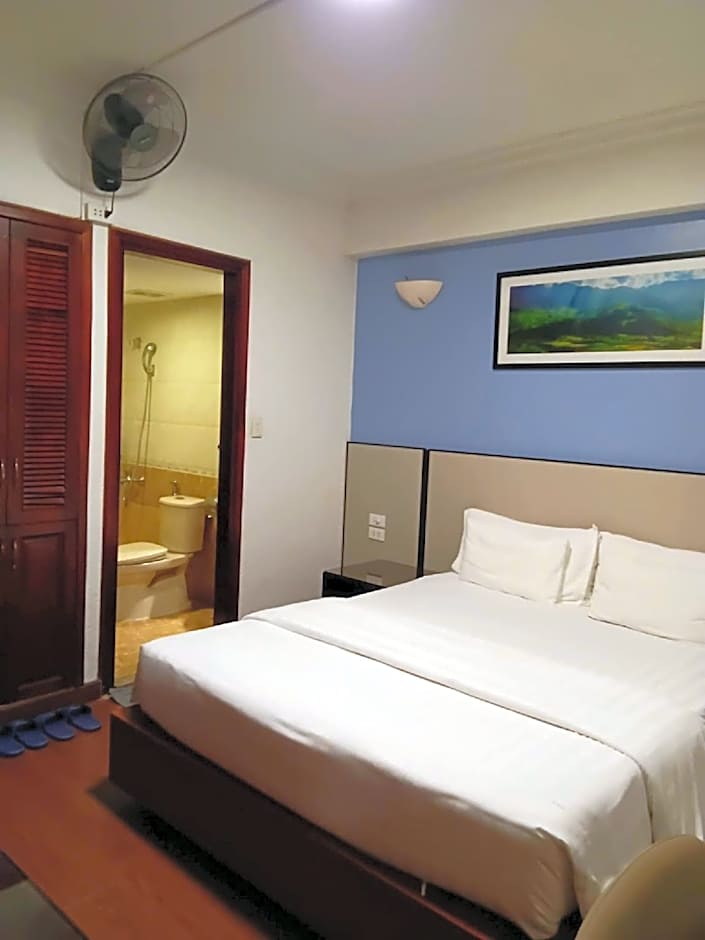 A25 Hotel - 44 Hang Bun