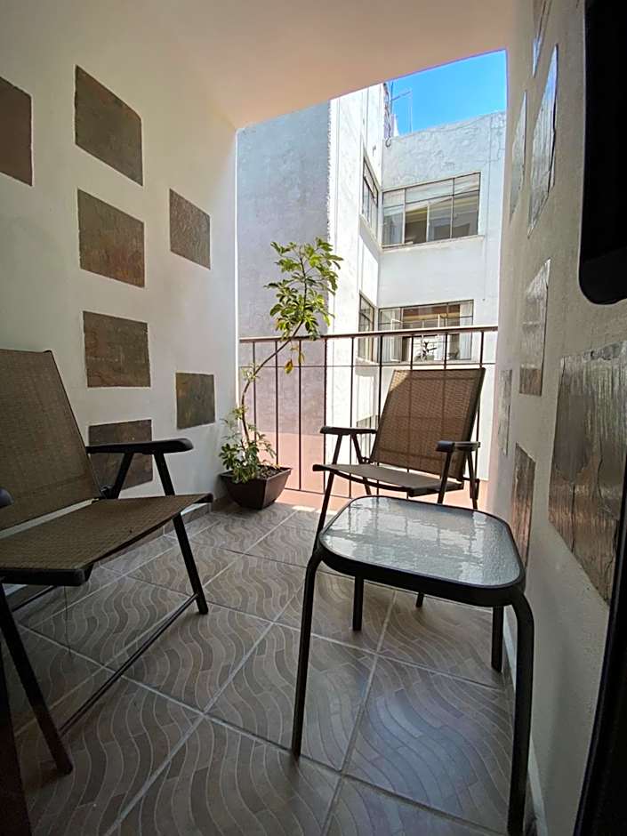 Grupo Kings Suites -Platon 436