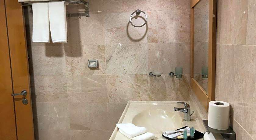 Muscat Plaza Hotel