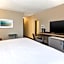 Holiday Inn Westbury-Long Island By IHG