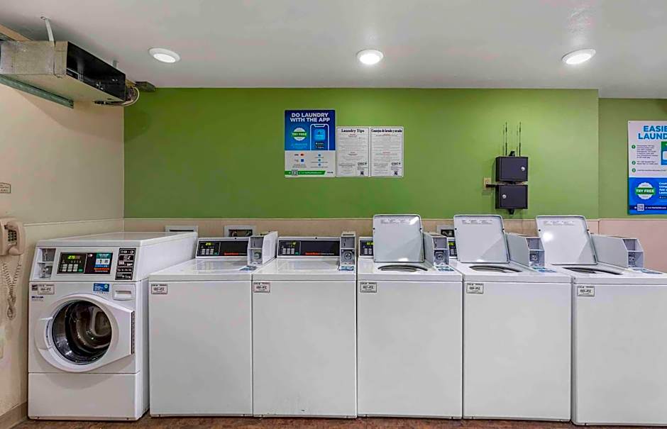 Extended Stay America Suites - Denver - Airport
