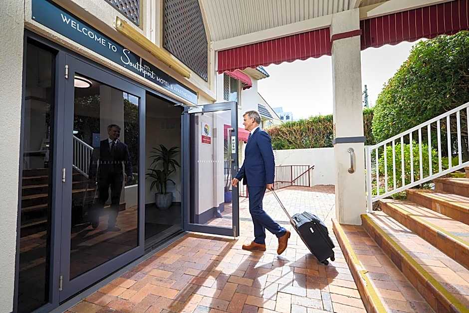 Southport Motel & Apartments