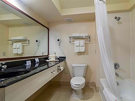 2 Double Beds, Nonsmoking, Upgrade