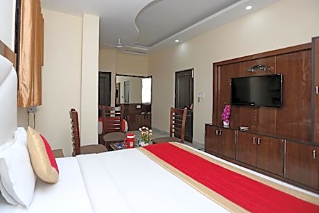 Deluxe Double or Twin