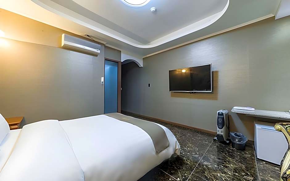 Ansan Seowon Tourist Hotel
