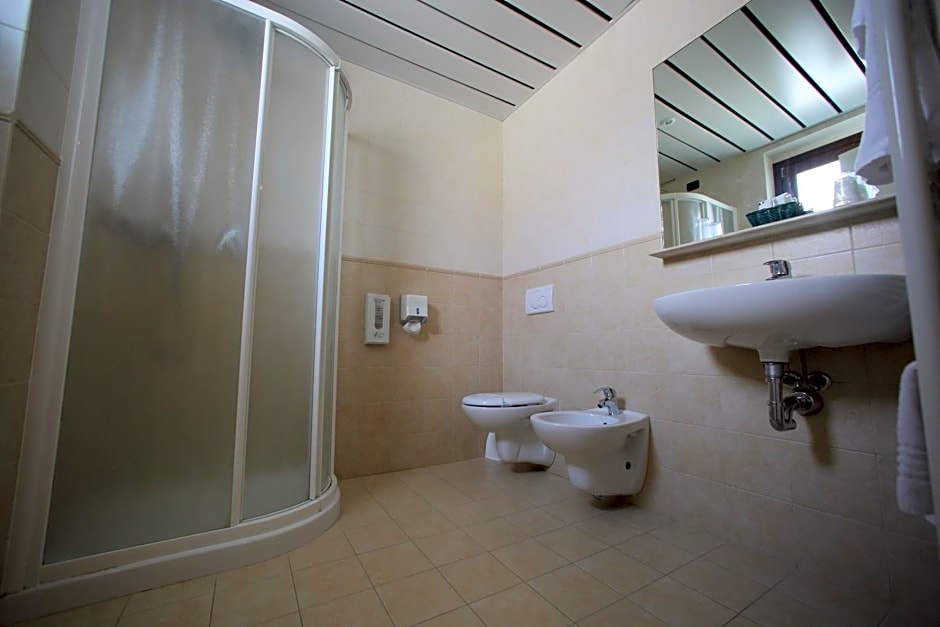 Hotel Fioroni