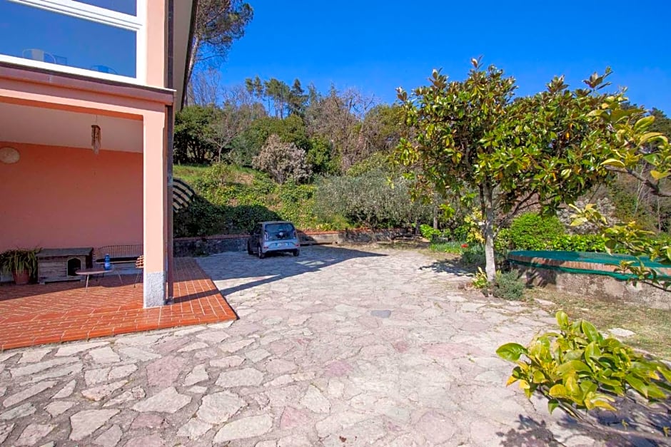 La Camelia Bianca B&B – Lerici, PA