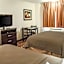 Econo Lodge Inn & Suites Santa Fe South