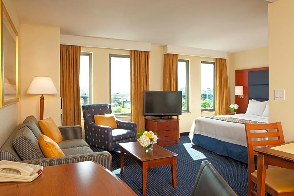 Residence Inn by Marriott Boston Harbor on Tudor Wharf