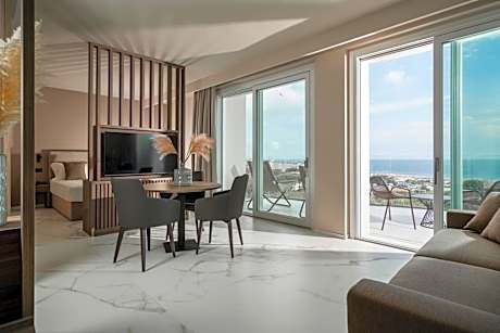 Junior Suite with Sea View