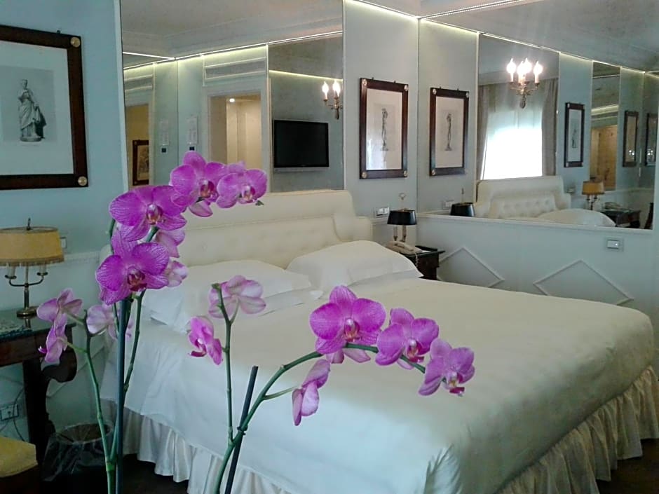 Excelsior Palace Hotel