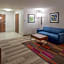 Holiday Inn Express & Suites N Waco Area - West By IHG