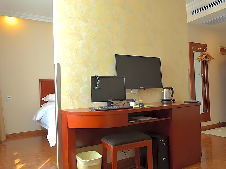 Greentree Inn Qingdao Jiaozhou Bus Terminal Station Haier Avenue Express Hotel