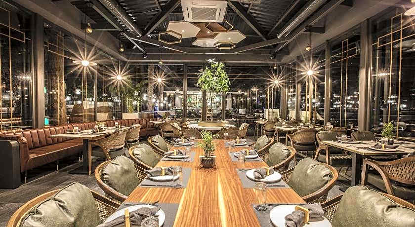 Unique Life Style Hotel