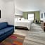 Holiday Inn Express & Suites - Plano - The Colony