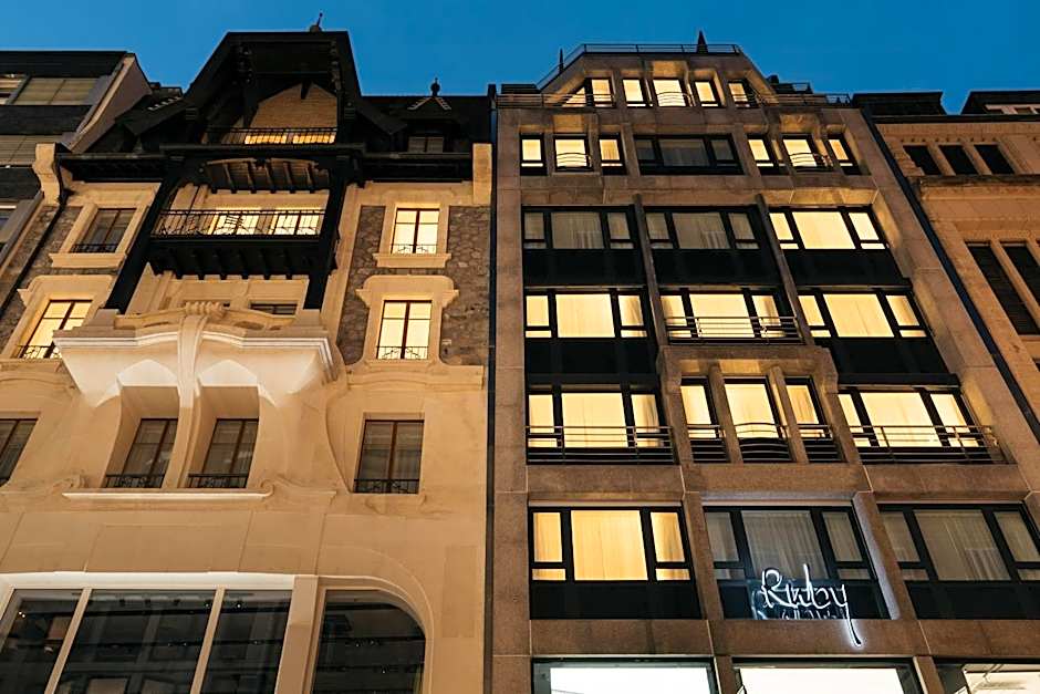 Ruby Claire Hotel Geneva Rooms