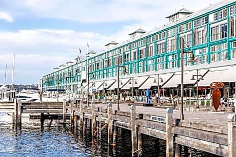 Ovolo Sydney Woolloomooloo, a Wyndham Hotel