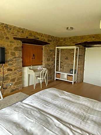 Twin Room with Shower