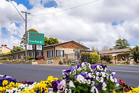 Settlers Motor Inn