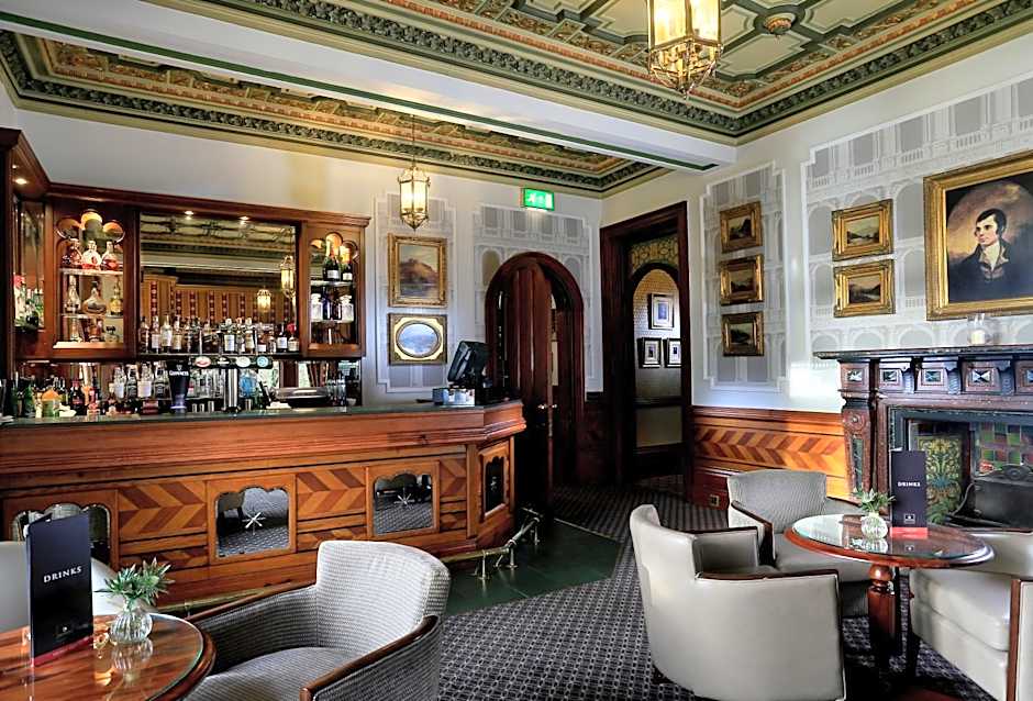 Macdonald Kilhey Court Hotel