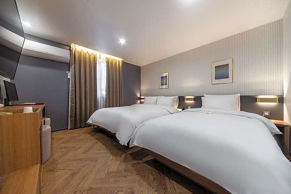 Changwon Masan Shinpo No. 25