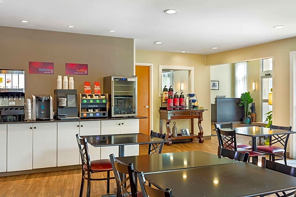 Best Western Plus Cold Spring
