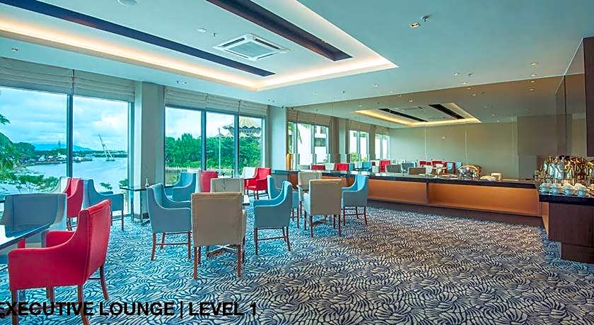 Astana Wing - Riverside Majestic Hotel