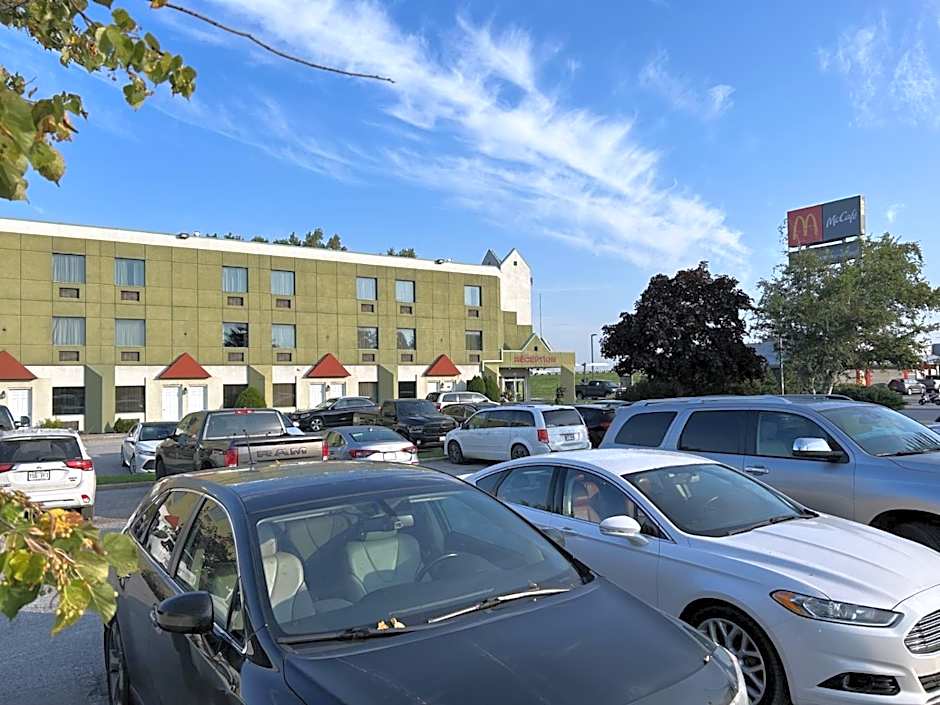 Days Inn by Wyndham Ste. Helene-de-Bagot